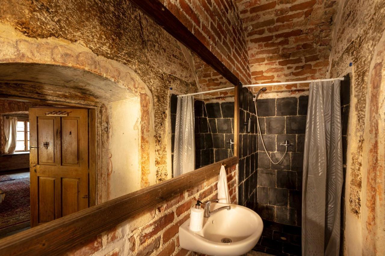 Palac Gorzanow ภายนอก รูปภาพ