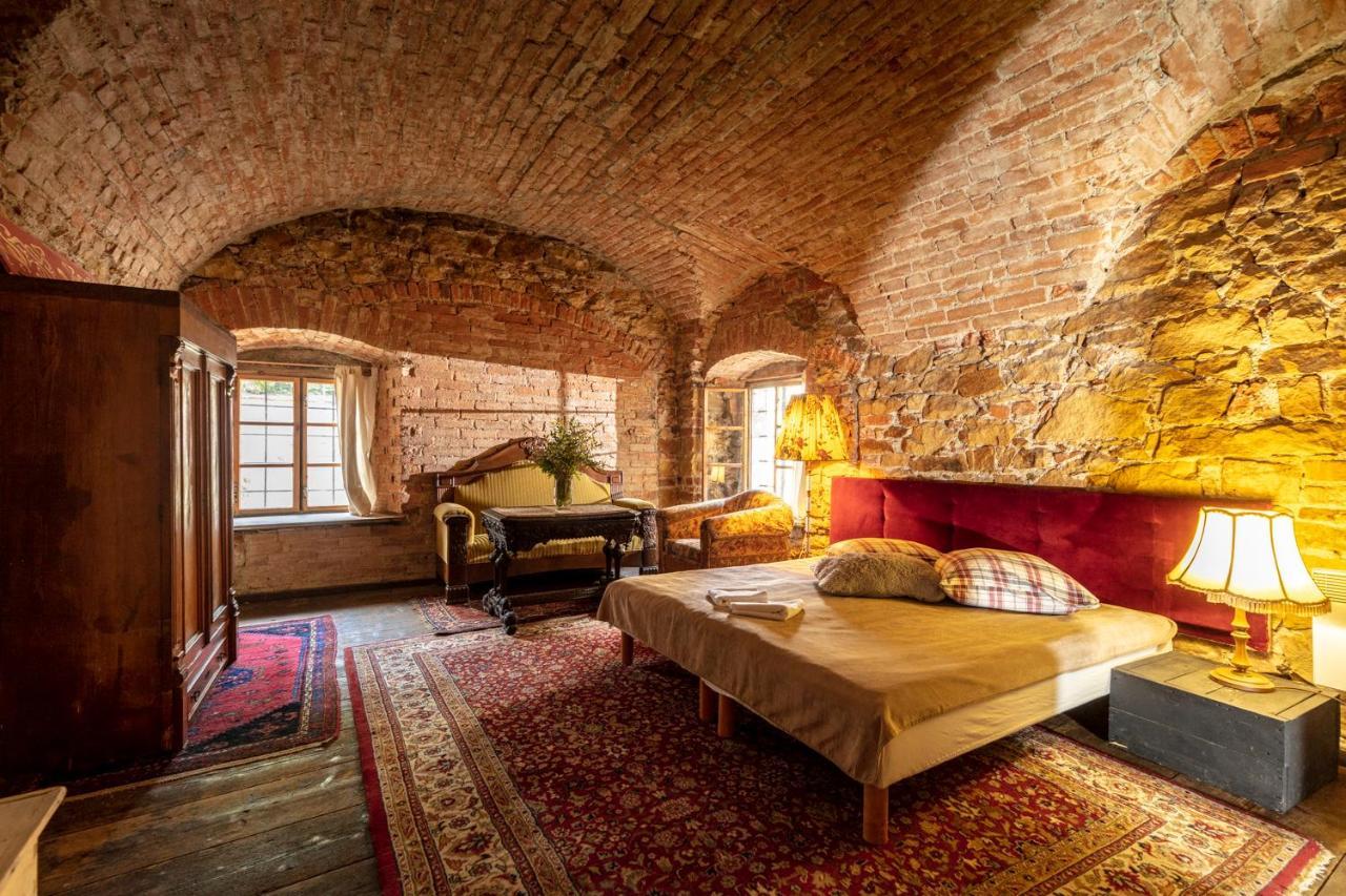 Palac Gorzanow ภายนอก รูปภาพ